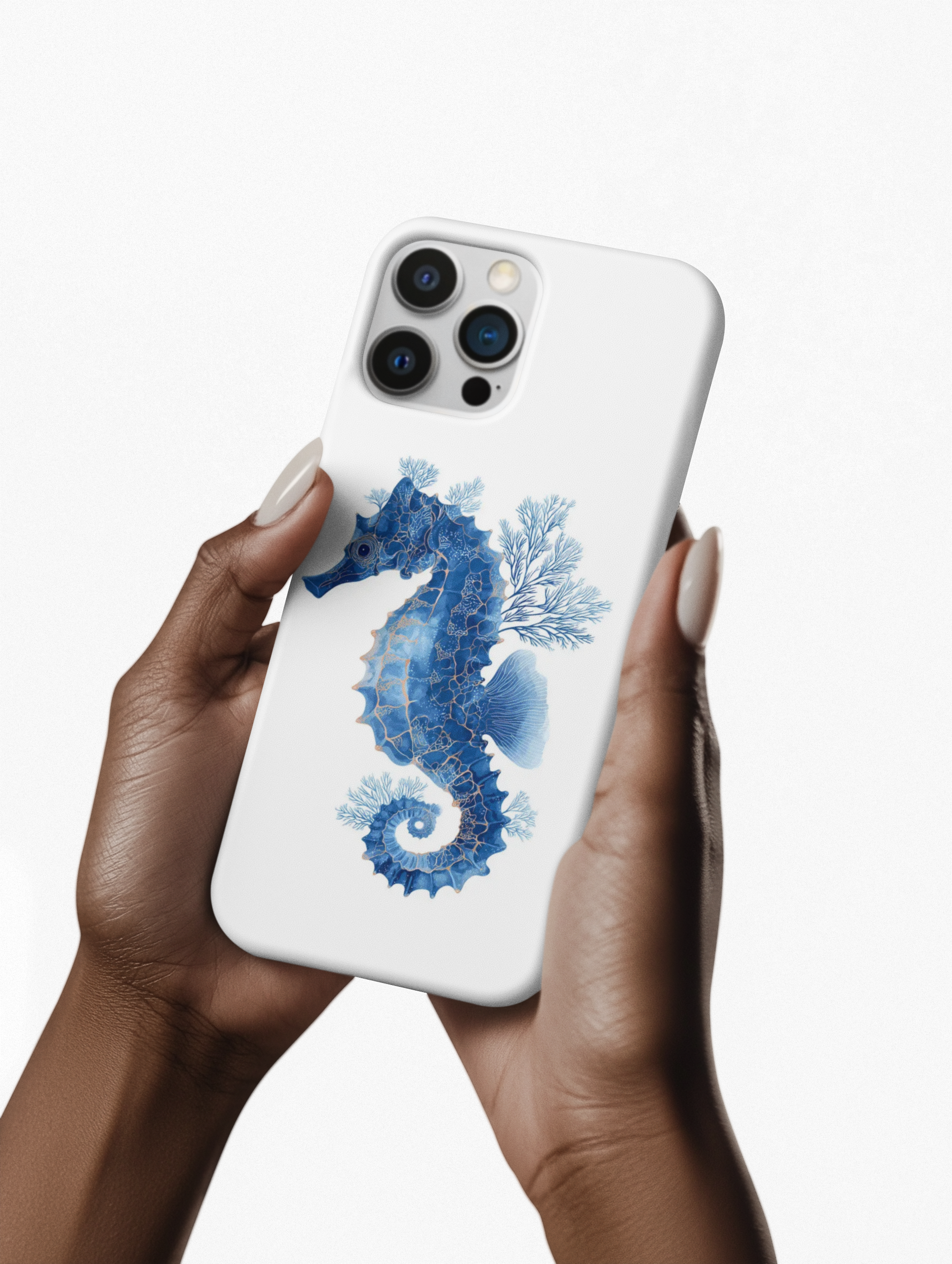 MagSafe iPhone-Schutzhülle "Azure Sentinel" - Opal Depths No. 32