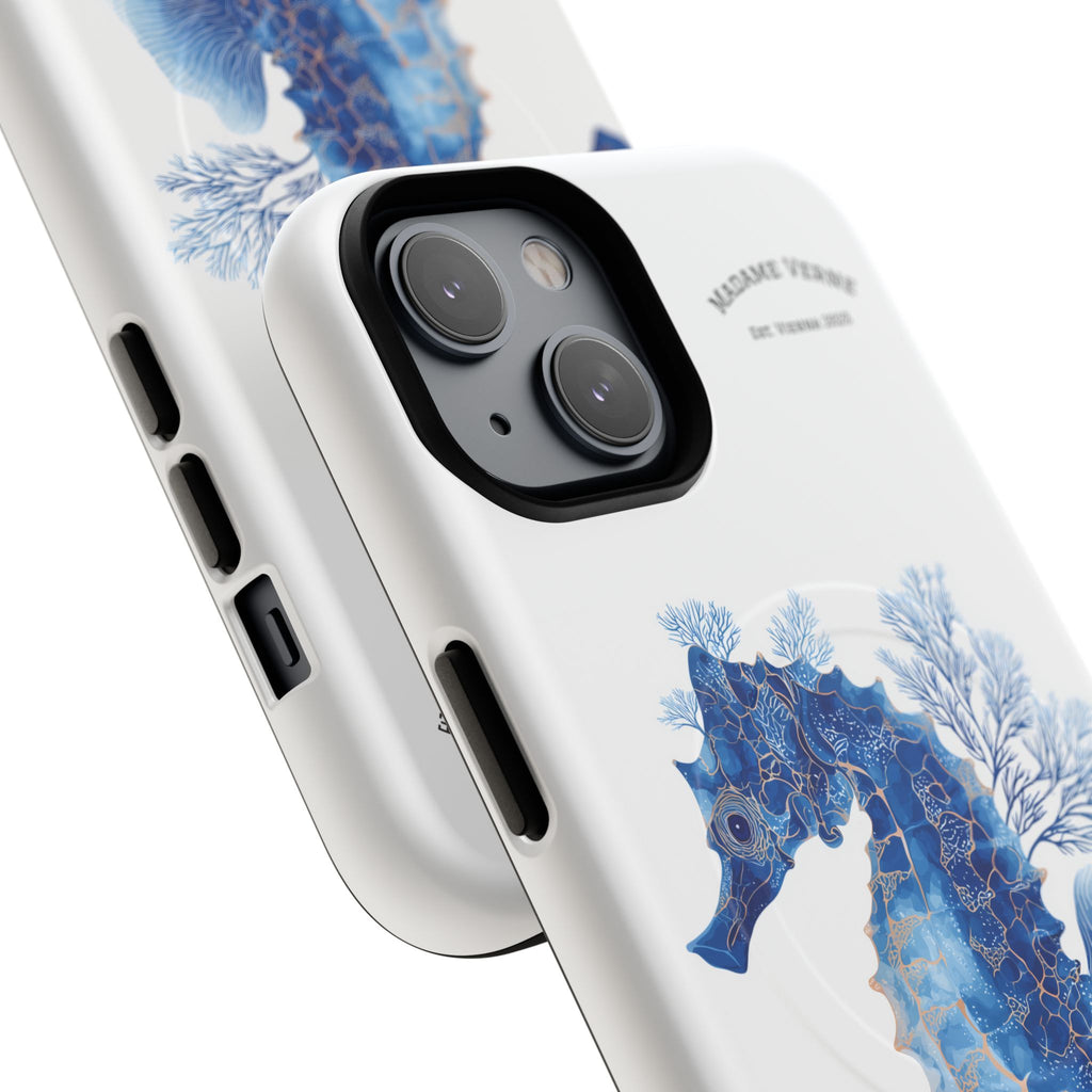 MagSafe iPhone-Schutzhülle "Azure Sentinel" - Opal Depths No. 32