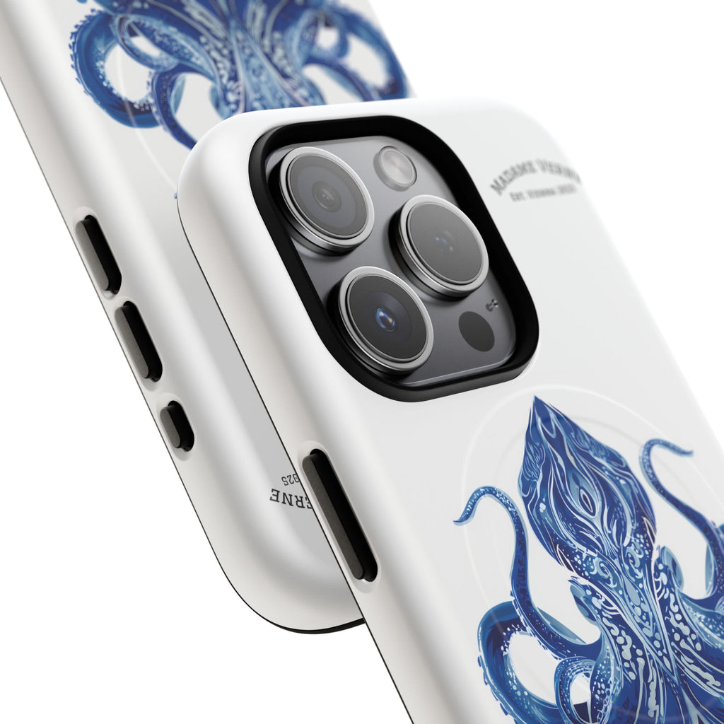MagSafe iPhone-Schutzhülle "Deep Blue Bloom" - Opal Depths No. 32